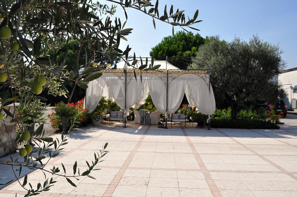 Hotel La Corte Bedizzole Екстериор снимка